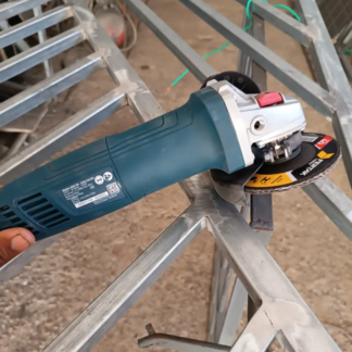 Mini Esmerilhadeira Angular Bosch Professional GWS 700 – 710W